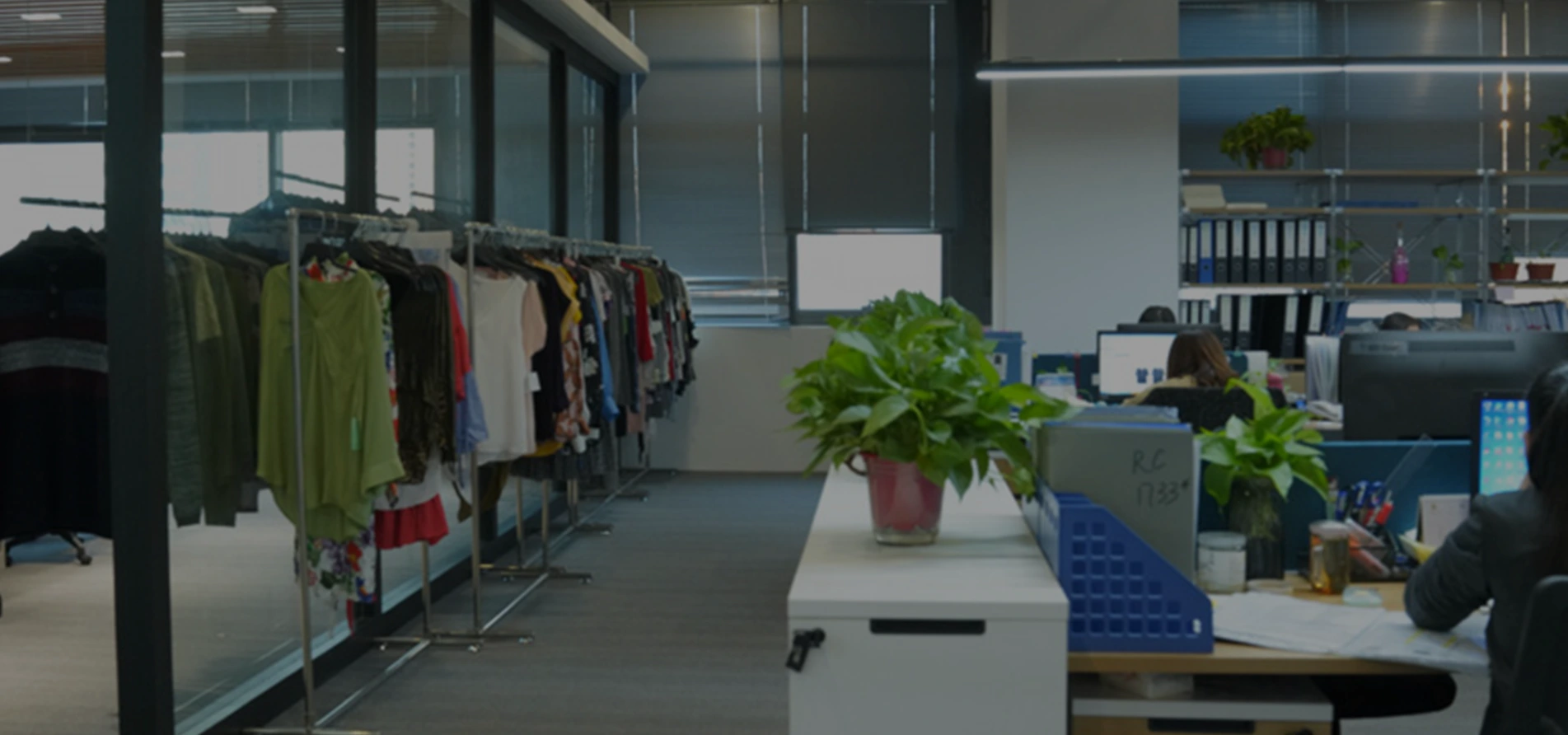 Chińska fabryka swetrów damskich