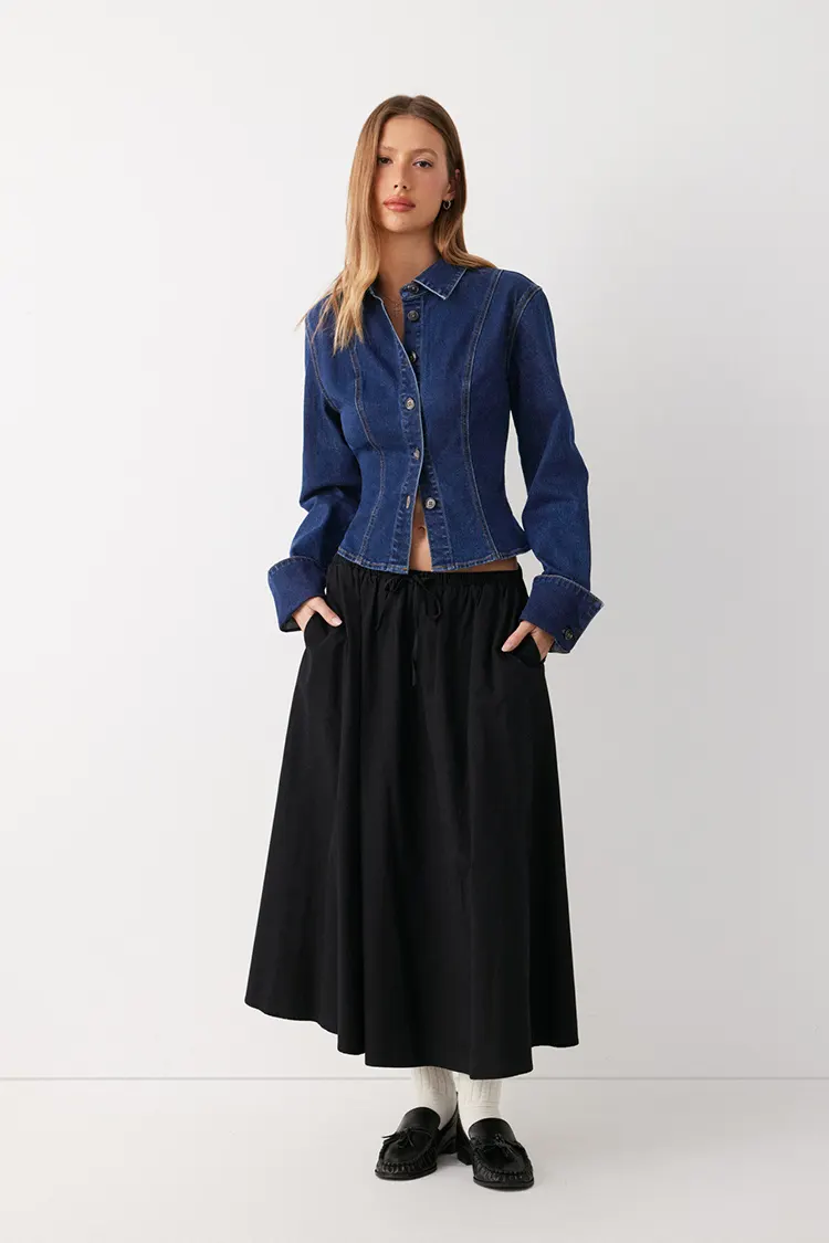 Women's Fitted Washed Denim Blouse