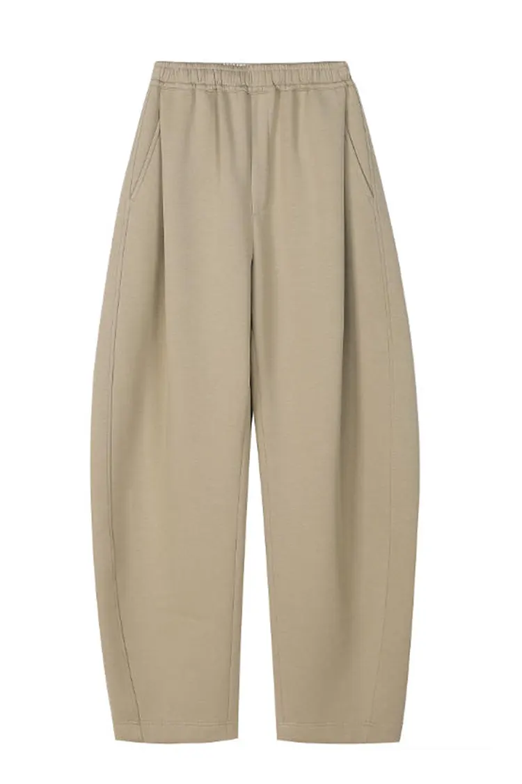 Damskie spodnie sportowe o luźnym kroju